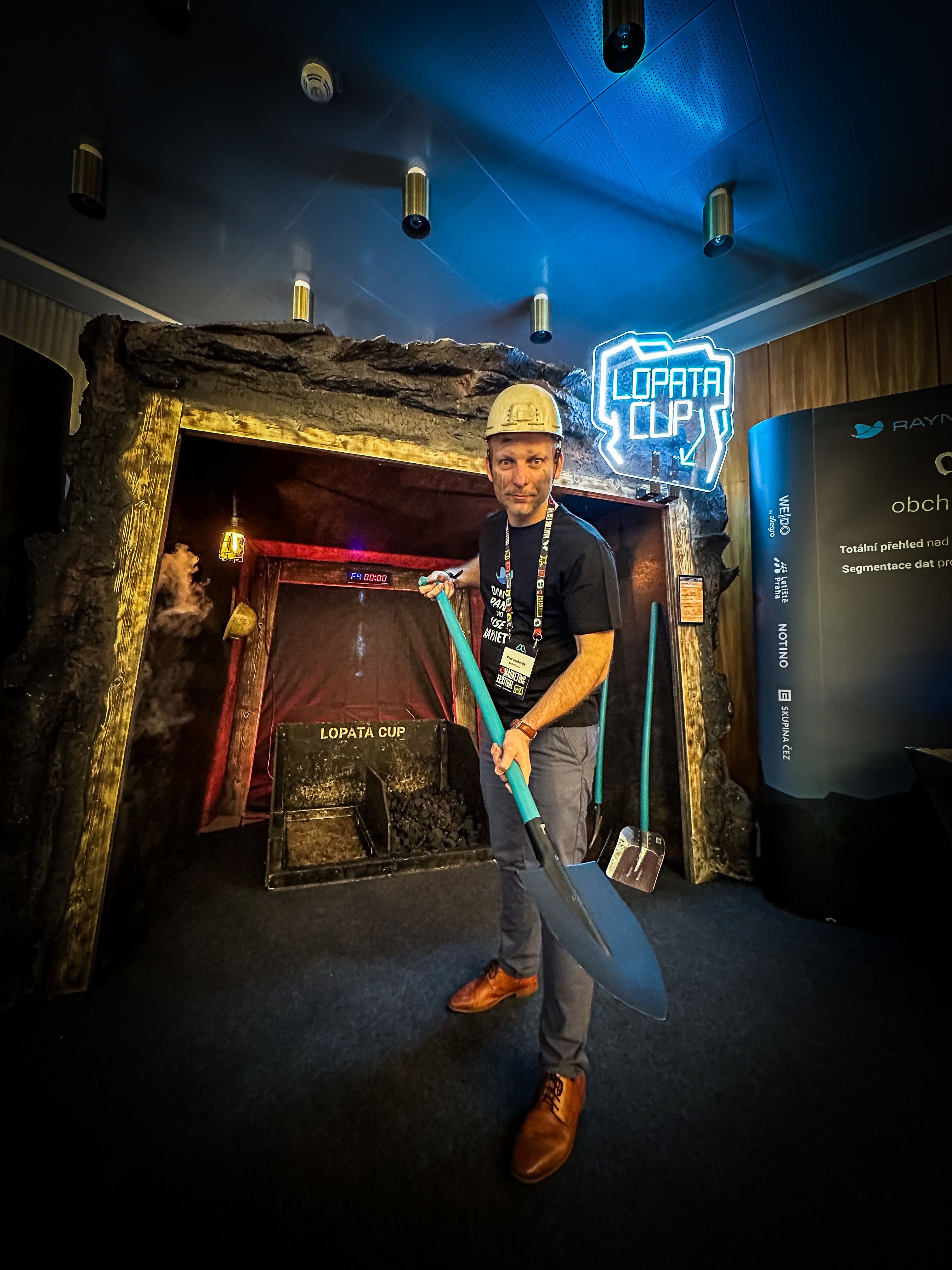 A8_E4_DFBF_F6_F0_477_F_83_EC_2_D76_CC_9722_E8_87eedadb49-4