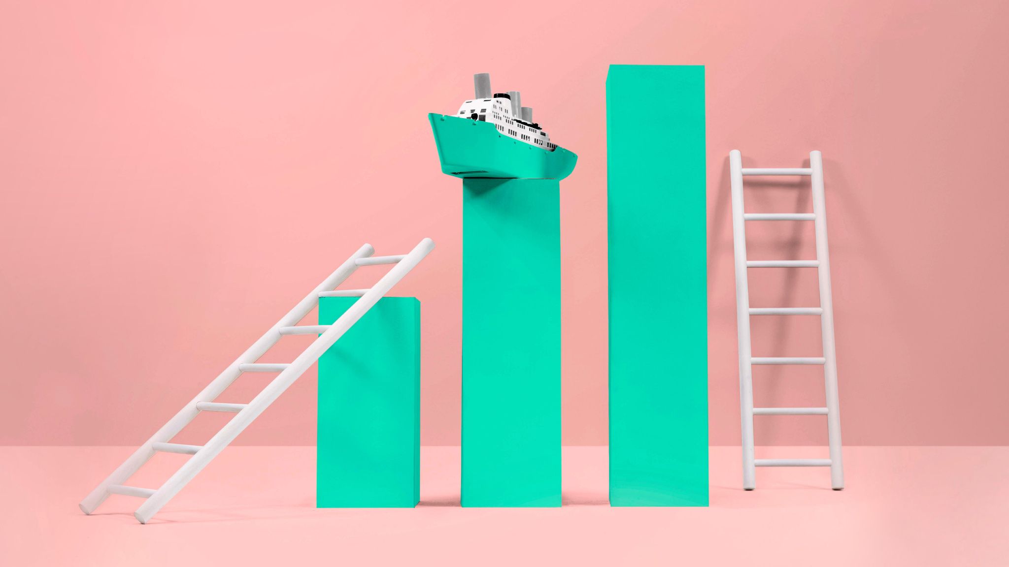 Ship on green bar with ladders, pink background |Raynet CRM