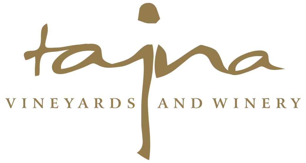 Tajna Vineyards logo