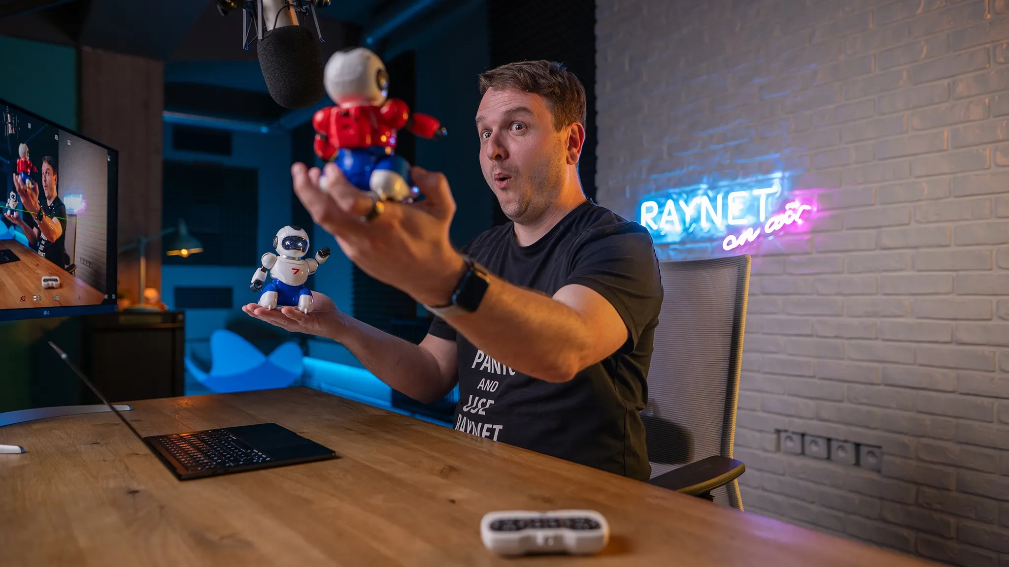 Raynet Minutes #6: Když e-maily píše AI a okna skáčou, jak si přejete